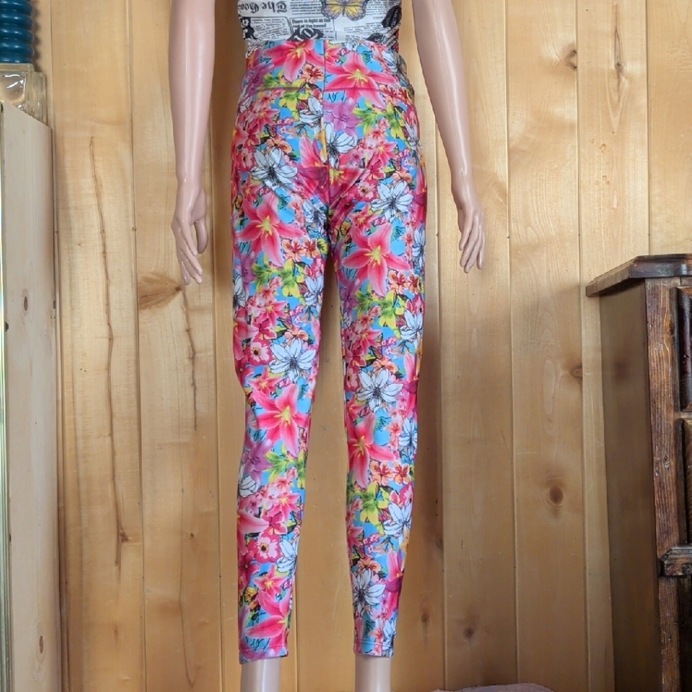 Vibrant Floral Leggings - Picture 2 of 4